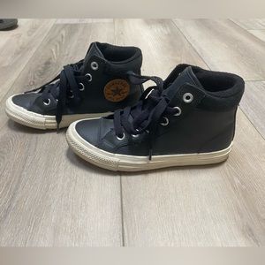 Converse leather All-Star Chuck Taylors, Kids Sz 2